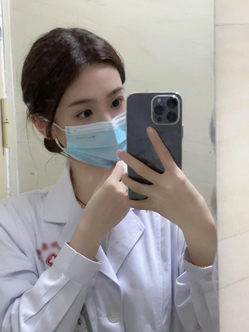 央行“王炸”出手！11000亿买断式逆回购，释放了什么关键信号？